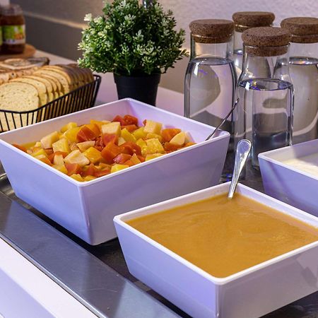 Hotel Ibis Budget Nantes Ouest Atlantis Coueron Экстерьер фото