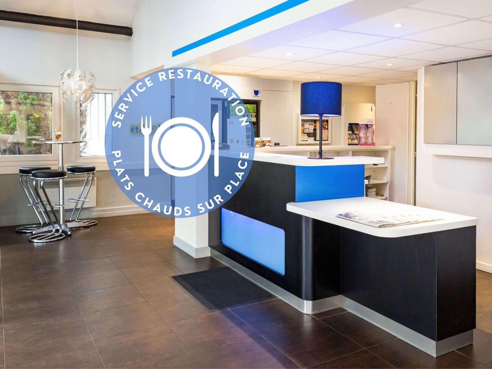 Hotel Ibis Budget Nantes Ouest Atlantis Coueron Экстерьер фото