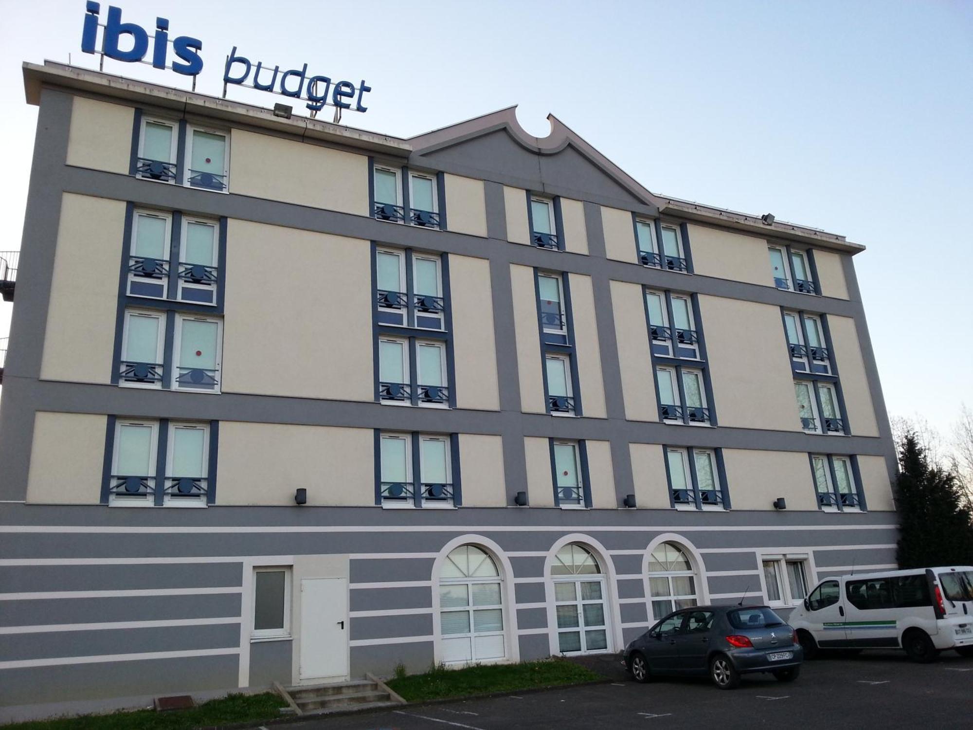 Hotel Ibis Budget Nantes Ouest Atlantis Coueron Экстерьер фото